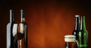 Мъжете могат да ликуват! Италиански учени доказаха сензационно, че бирата и виното са полезни. Изследването е проведено с участието на 323-ма мъ