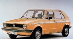 Има автомобили, които повлияха върху развитието на автомобилната индустрия в такава степен, че без тях е невъзможно да си представим нейнот