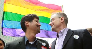 gay_couple