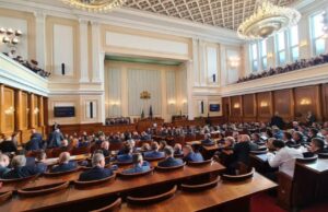 Депутатите ще гласуват утре кабинета "Денков-Габриел"