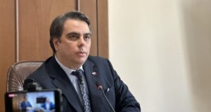 Асен Василев