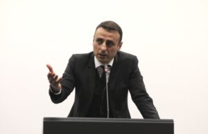 Бербатов се кандидатира за шеф на БФС