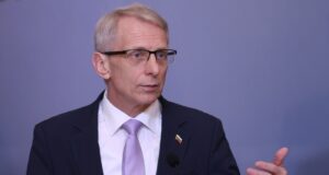 Николай Денков