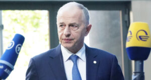 Заместник генералният секретар на НАТО Мирча Джоана