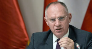 Герхард Карнер