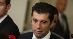 Кирил Петков