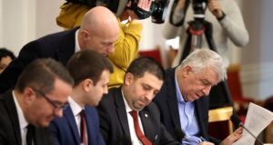 Комисия по бюджет и финанси