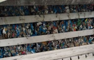 12 хил. лв. взимал шефът на завода за боклук в София, а отпадъците застрашават да затрупат столицата