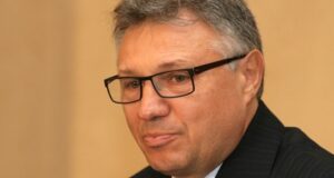 Велизар Шаламанов