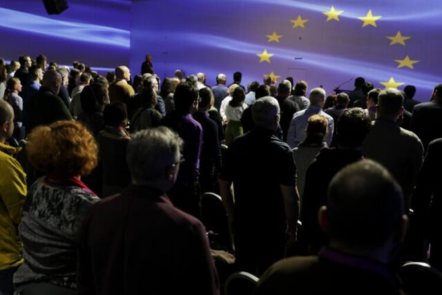 "Да България" да кандидатства за членство в Европейската народна партия, реши Националната конференция на формацията