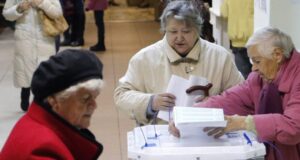 В Русия започнаха президентските избори
