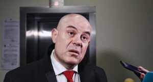 Иван Гешев