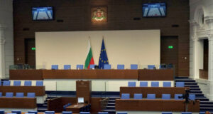 НС разглежда Закона за професионалното образование