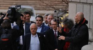 Преговорният екип на ПП-ДБ Снимка: БТА