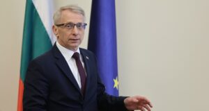 акад. Николай Денков
