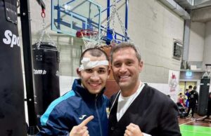 Радослав Росенов е на осминафинал в олимпийските квалификации по бокс в Бусто Арсицио