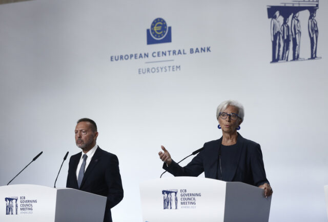 Расте консенсусът за намаляване на лихвите в еврозоната през юни, заяви управителят на гръцката централна банка