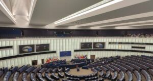 Словенският евродепутат Матяж Немец е назаначен за специален докладчик на ЕП за премахване на визите за косовските сърби