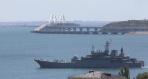 Украйна потопи още един руски кораб в Черно море