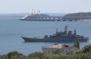 Украйна потопи още един руски кораб в Черно море