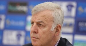 "Сами се бихме, но си знаем слабостите", обяви собственикът на Левски Наско Сираков