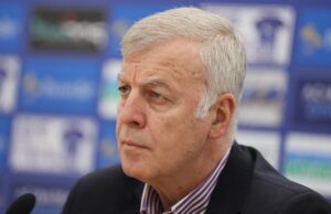 "Сами се бихме, но си знаем слабостите", обяви собственикът на Левски Наско Сираков
