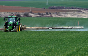 Австралия възнамерява да подобри вземането на регулаторни решения за използването на химикали в селското стопанство