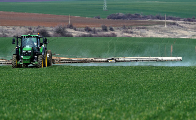 Австралия възнамерява да подобри вземането на регулаторни решения за използването на химикали в селското стопанство