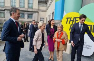 В Брюксел бе открит вторият фестивал на инициативата в рамките на Зелената сделка
                                                                                                Новият европейски Баухаус се превърна в глобално движение, каза Урсула фон дер Лайен