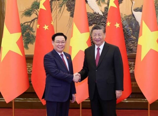 ВНА: Председателят на виетнамското Национално събрание се срещна с китайския президент