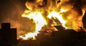 Газа бомбардировки