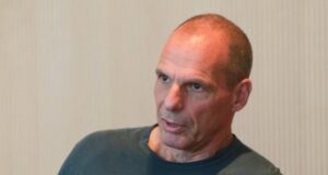 Германия е забранила на бившия гръцки финансов министър Варуфакис да влезе на нейна територия за участие в пропалестински форум в Берлин