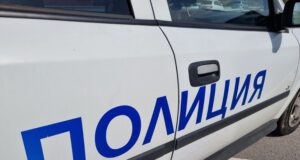 Катастрофа между два автомобила спря временно движението на трамваите по бул. „Христо Ботев“ в София, няма пострадали