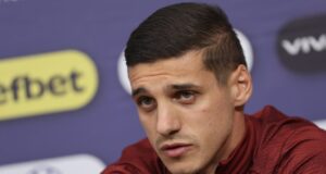 Кирил Десподов игра едно полувреме при победа за ПАОК след обрат