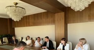 Кметът на Самоков се срещна с хотелиерите от зимните курорти в общината