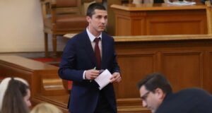 Мирослав Иванов