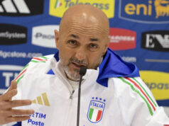 Националният селекционер на Италия Лучано Спалети кани четири легендарни фигури на тренировките на тима преди Евро 2024