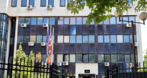Общо шест автомобила изгоряха при два инцидента в съботния ден в Скопие