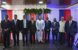 Преходен съвет на Хаити избра бивш министър на спорта за нов премиер в опит да успокои