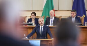 Костадин Костадинов