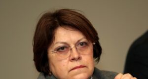 Татяна Дончева съветва Радев