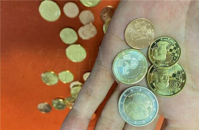 ХИНА: Средното нетно заплащане в Хърватия за февруари възлиза на 1248 евро