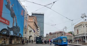 Хърватите гласуват днес за нов парламент