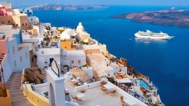 АНА-МПА: Туристите и нощувките в местата за настаняване в Гърция се увеличават съответно с 3,5% и 4,9% през март