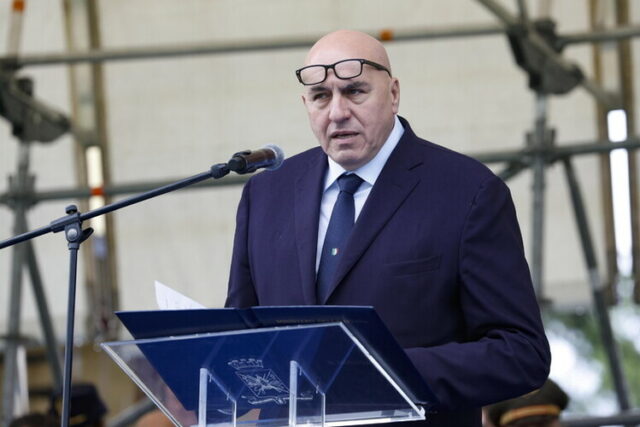 АНСА: Италианският министър на отбраната ще бъде изписан от болницата през почивните дни