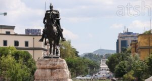 АТА: Албания отчита ръст от 38% на чуждестранните туристи през първите четири месеца на 2024 г.