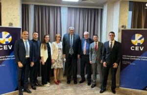 Български съдии по волейбол положиха успешно изпит в международен курс