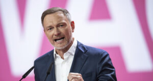 Германски министър заяви, че се работи по въпроса как да се използват замразените руски активи за Киев