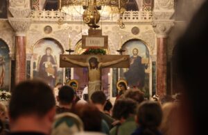 Дванадесет откъса от Светите евангелия, разказващи за страданията на Спасителя, бяха прочетени в патриаршеската катедрала "Св. Александър Невски"