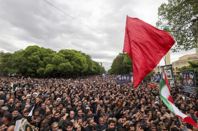 Траурна церемония, състояла се вчера в иранския град Табриз